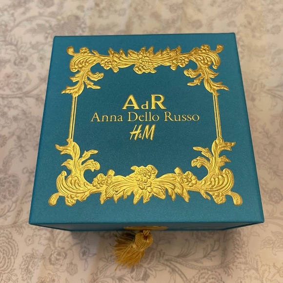 BNWT ANNA DELLO RUSSO H&M bracelet - Picture 2 of 3